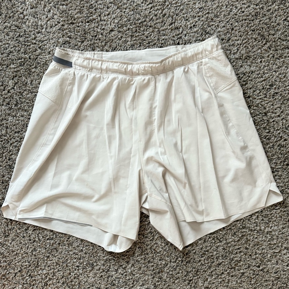 Men’s lululemon shorts